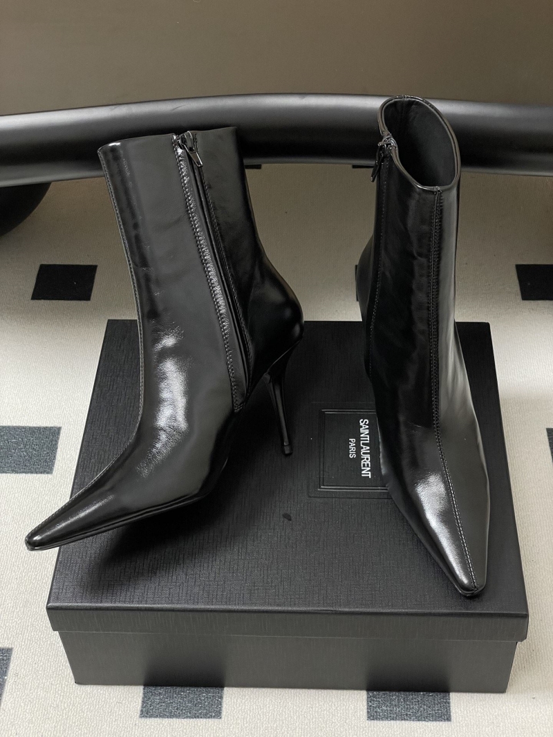 Y51 boots